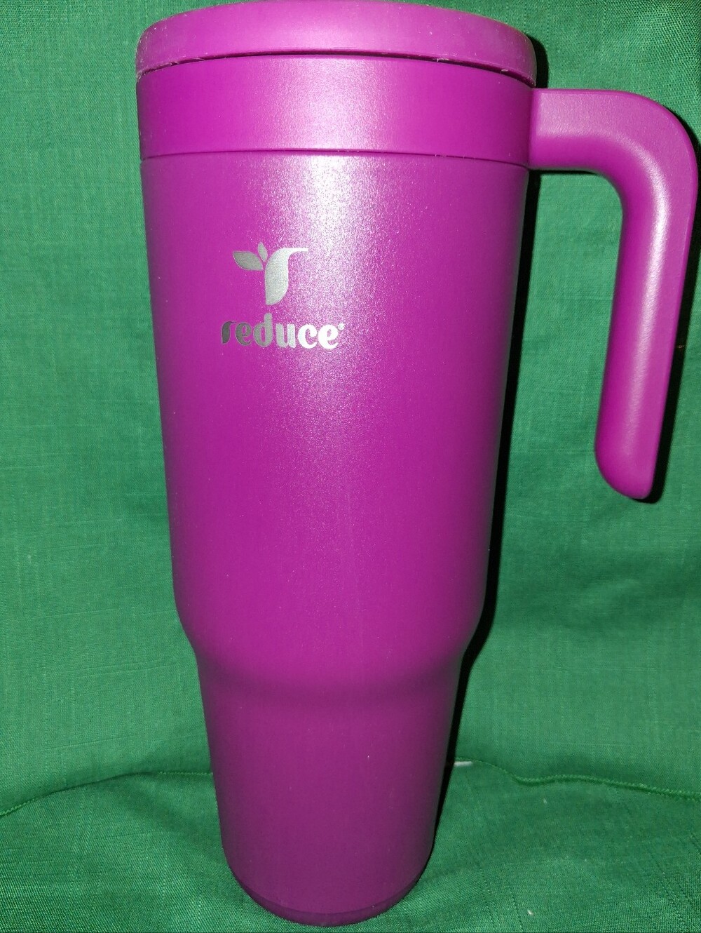 REDUCE Chiller Vacuum Insulated 40 oz Tumbler with Spill-Proof Silicone Straw -